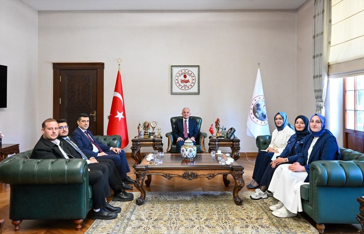 Kırklareli Valisi Turan'a ziyaretler sürüyor