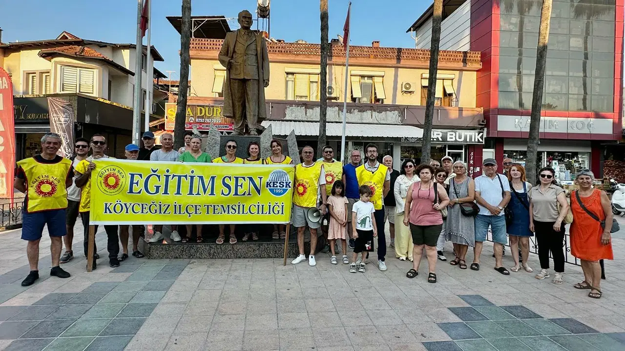 Muğla'daki eğitimcilerden Ankara'da eylem yapan meslektaşlarına müdahaleye tepki: 'Tüm gözaltı ve baskı uygulamalarını kınıyoruz'