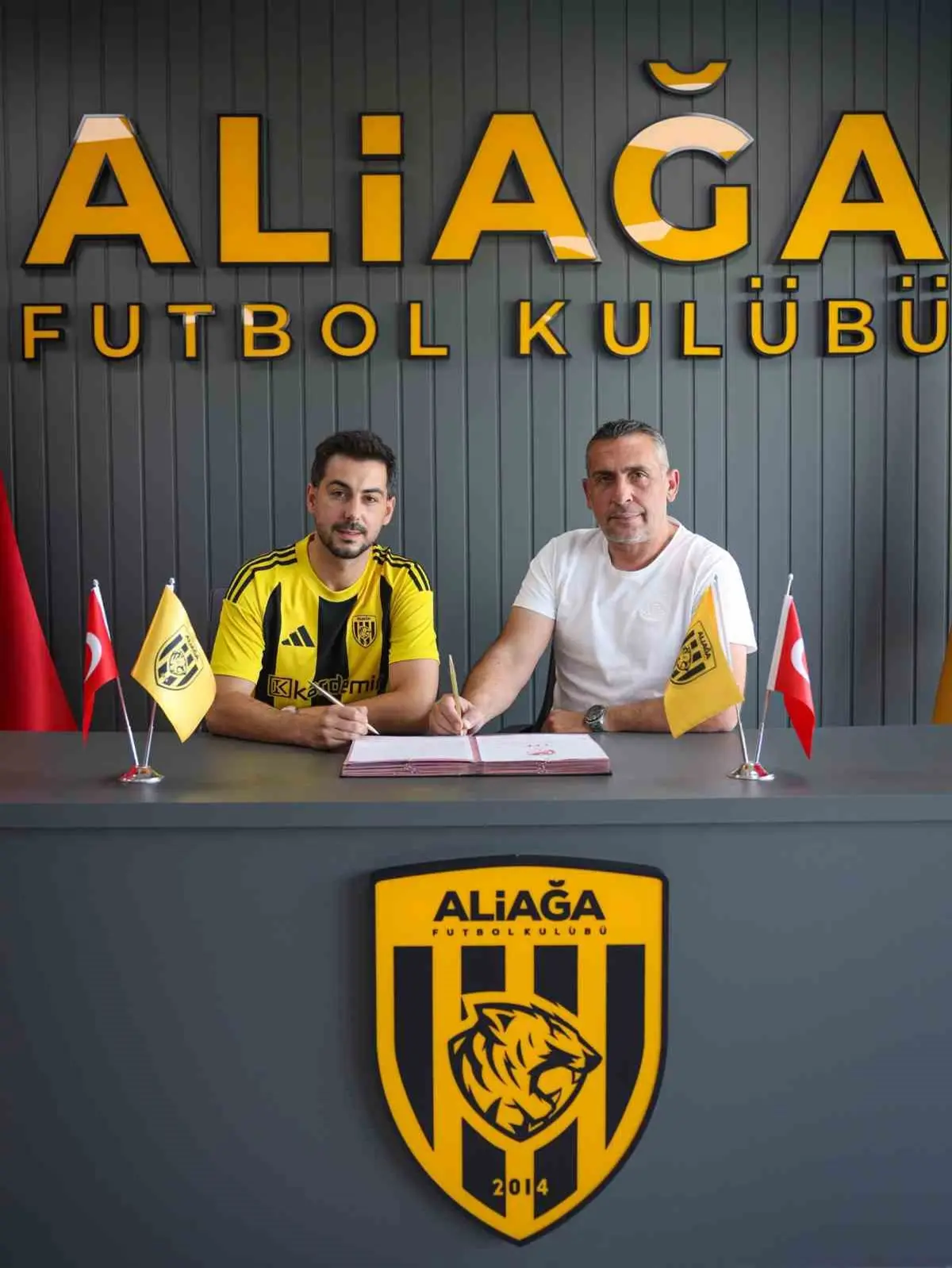 Aliağa FK'da 2 takviye birden