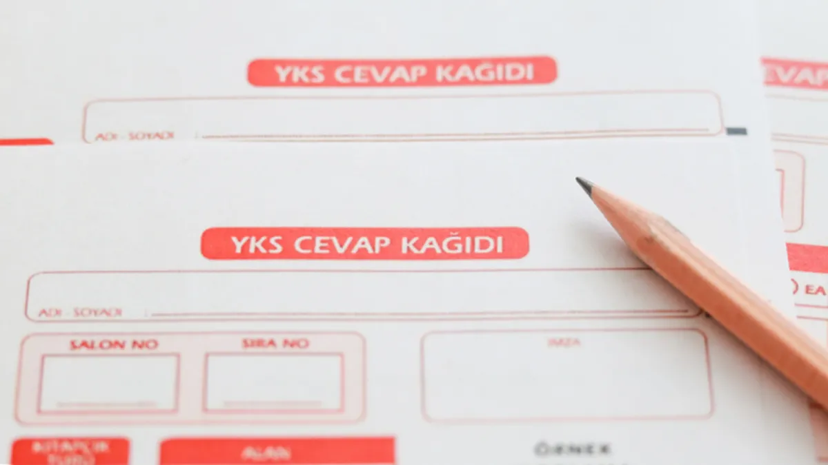 AYT Yorumları 2026: SINAV BİTTİ! Bu yıl YKS AYT nasıldı, sorular zor muydu kolay mıydı?