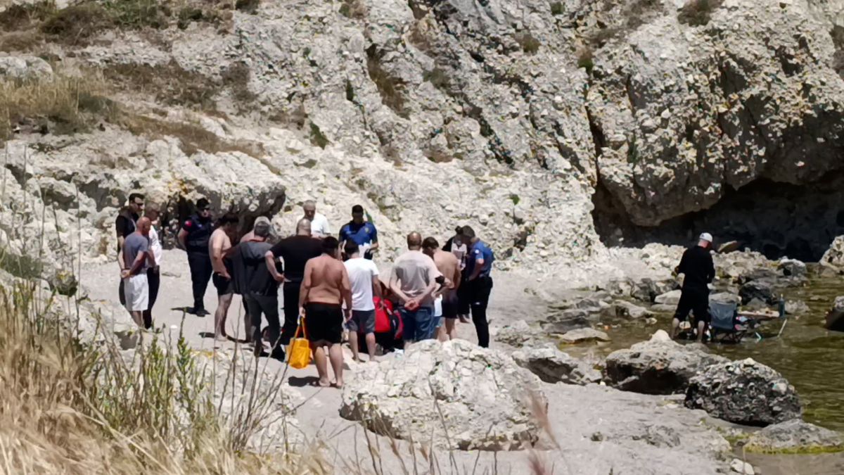 Şile'de boğulma tehlikesi geçiren kişiyi çevredekiler kurtardı