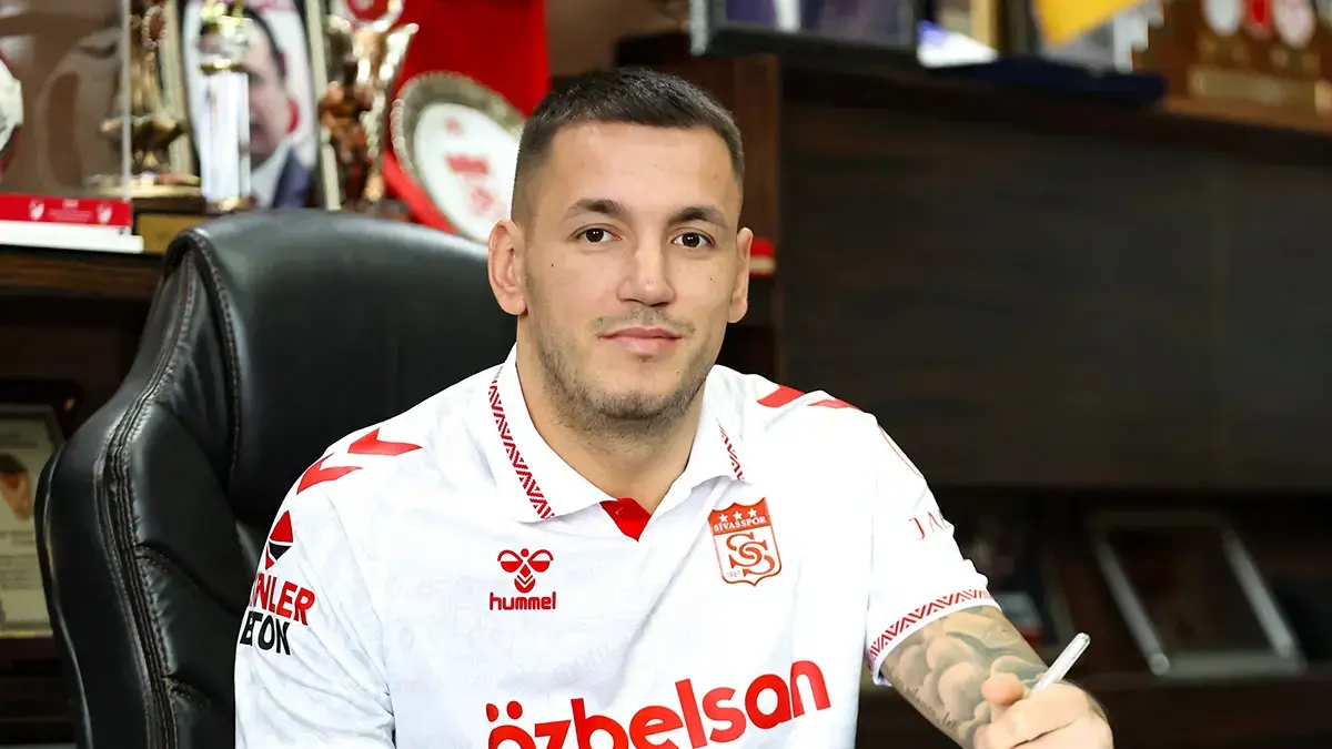 Sivasspor'dan Rey Manaj açıklaması: Maliyeti yüksek
