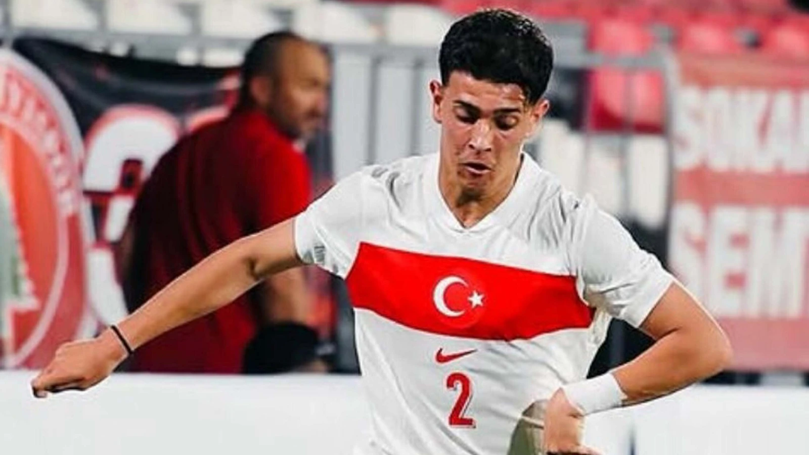 Süper Lig'in yeni ekibi Çorum FK, milli futbolcuyu kadrosuna katıyor