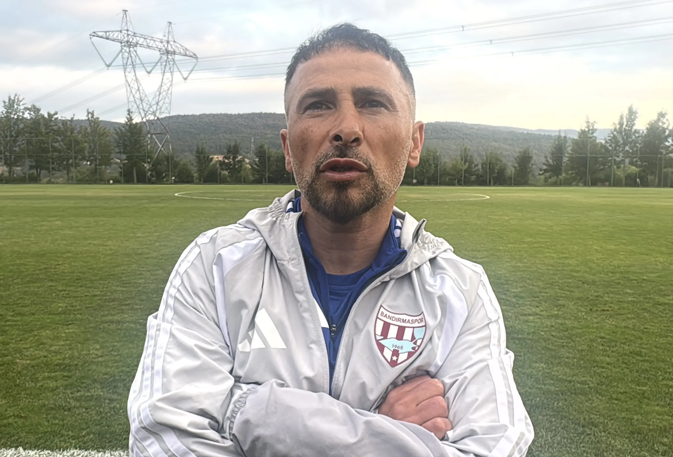 Ertuğrul Arslan: Transfer konusunda 3-4 tane oyuncu düşünüyoruz