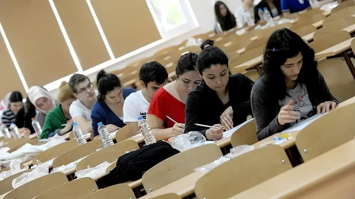 Üniversite tercihinde bu hataya düşmeyin! Uzmanından YKS tercih uyarısı: 'Puana bakarak karar vermeyin'