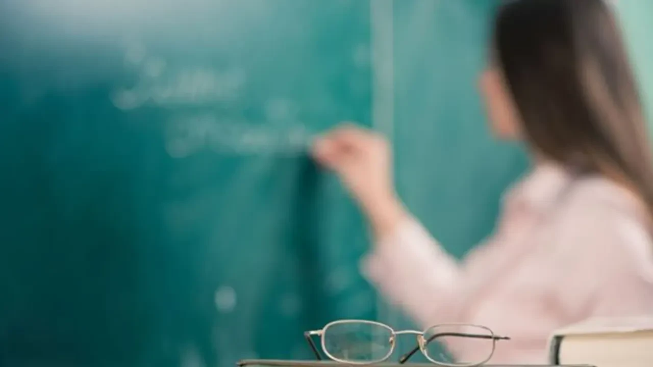 MEB öğretmen mazerete bağlı yer değiştirme başvuru ne zaman yapılacak başladı mı?