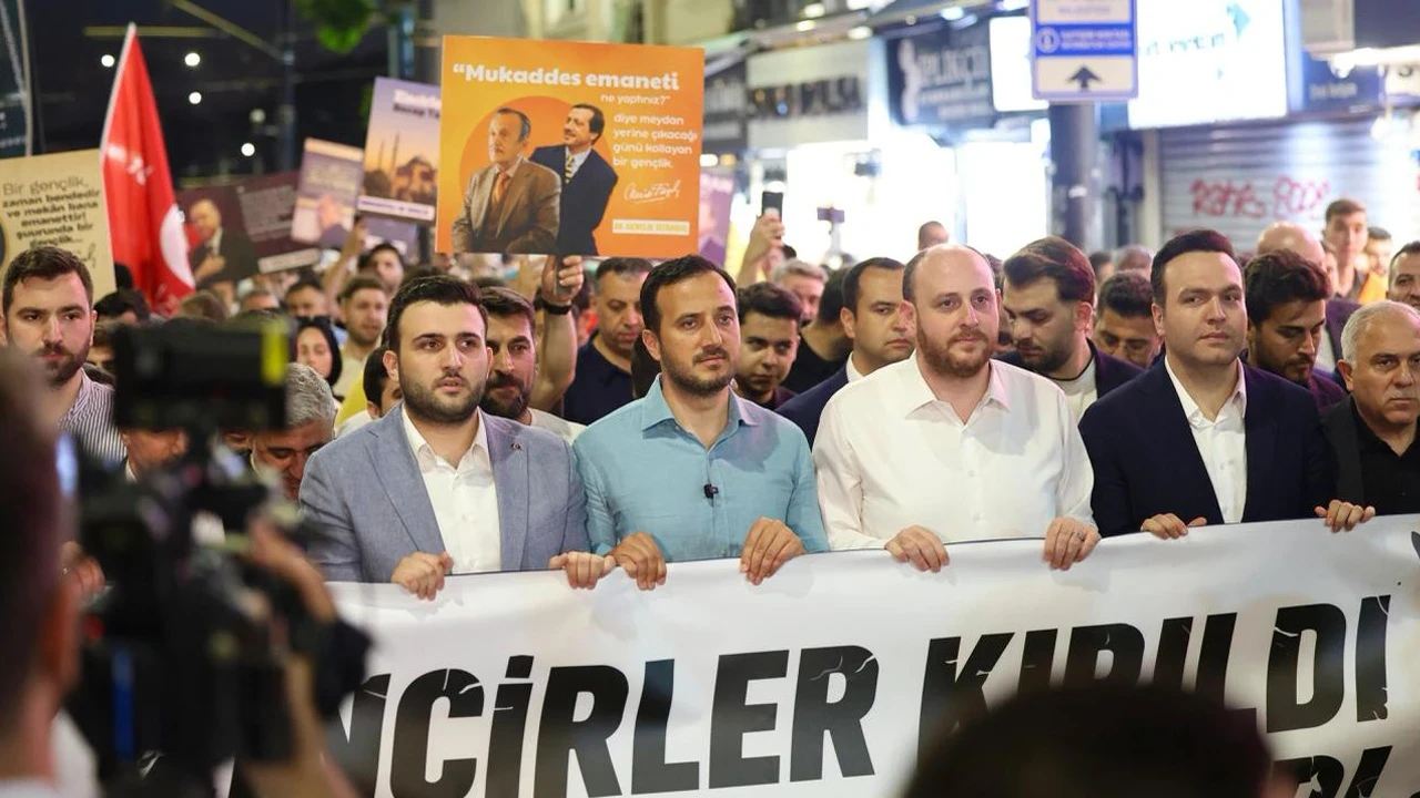 AK Parti Gençlik Kolları'ndan Ayasofya yürüyüşü