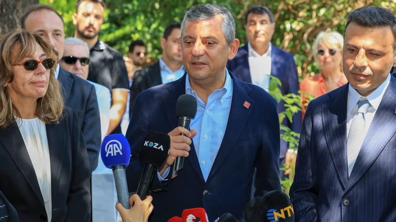 Avrupa Demokratları’ndan Özgür Özel’e destek: ‘Tarih, herkesin nerede durduğunu hatırlayacaktır’