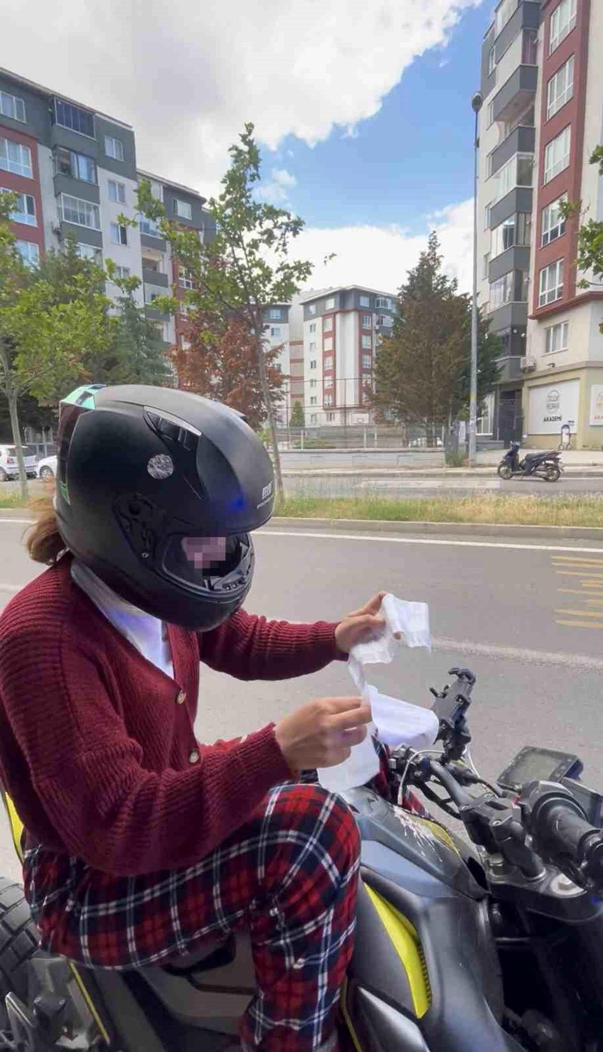 Yetersiz ehliyetten ceza yiyen aday sürücünün ceza puanı dolunca sürücü belgesi iptal oldu