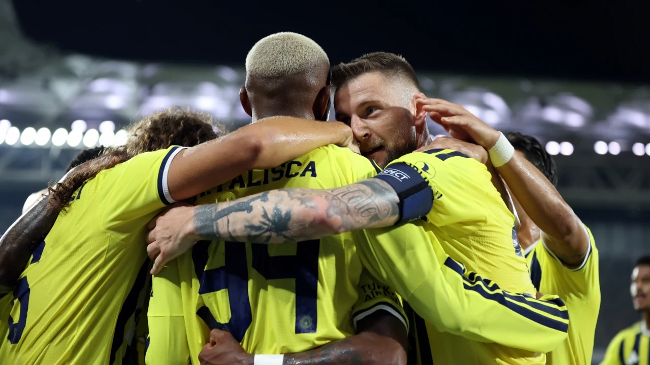 Fenerbahçe Şampiyonlar Ligi'nde tur için avantajı kaptı