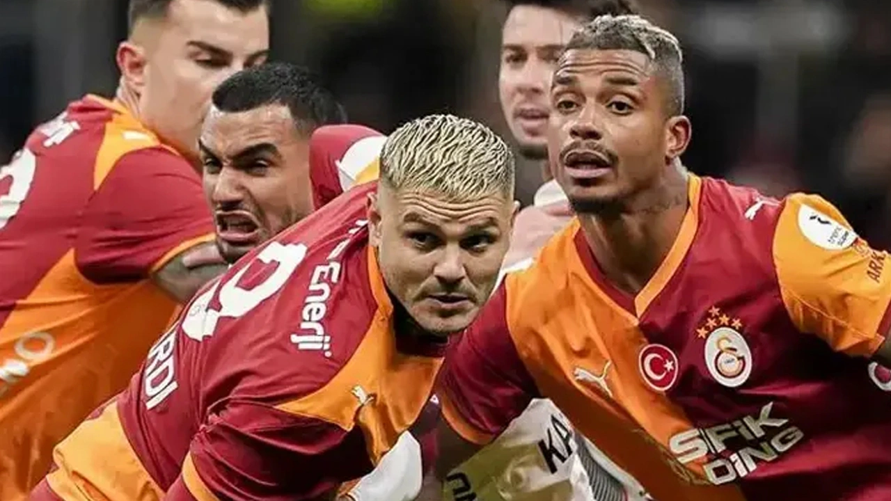İmzayı attı Galatasaray'da kaldı: Antrenmanlara başladı