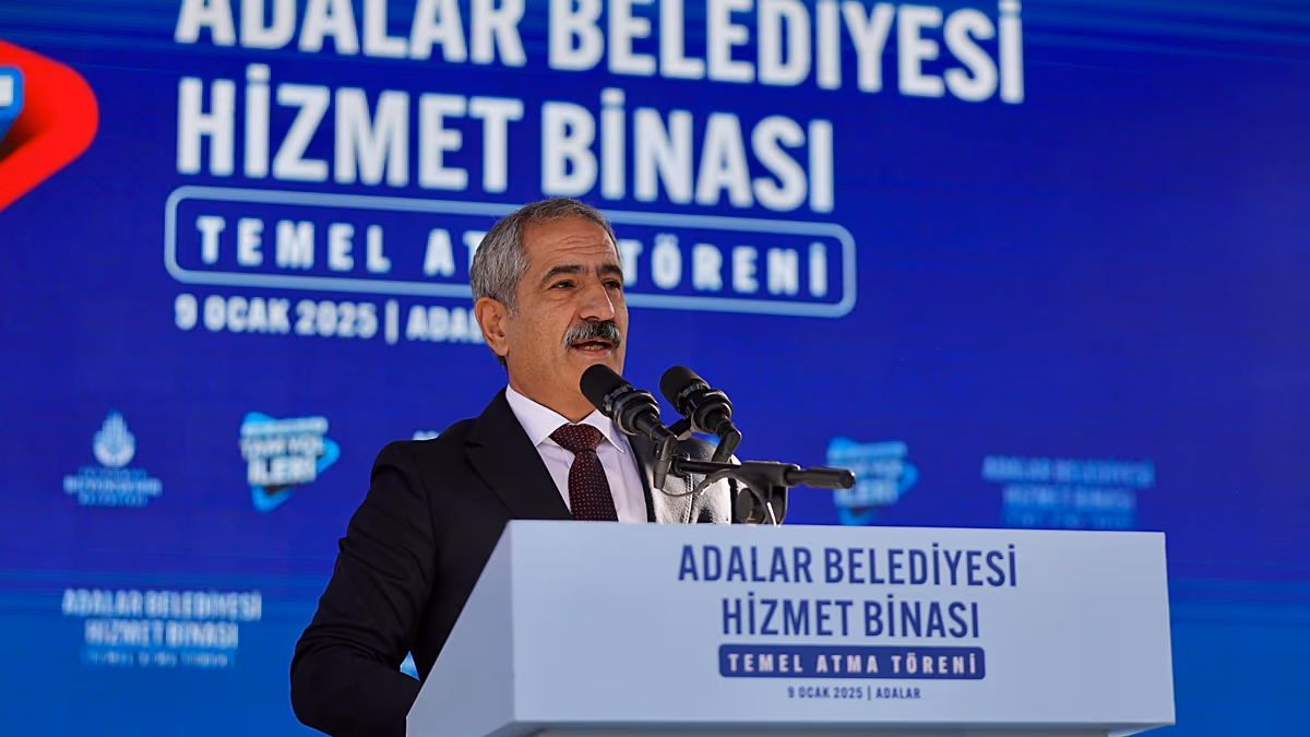 Adalar Belediyesi’ne operasyon: Başkan Akpolat dahil en az 37 gözaltı