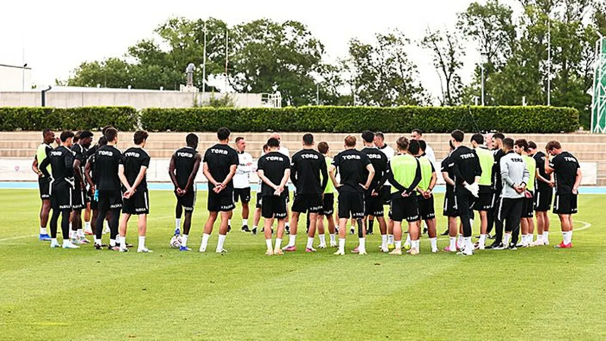 Beşiktaş çalışmalarını Slovakya’da sürdürüyor