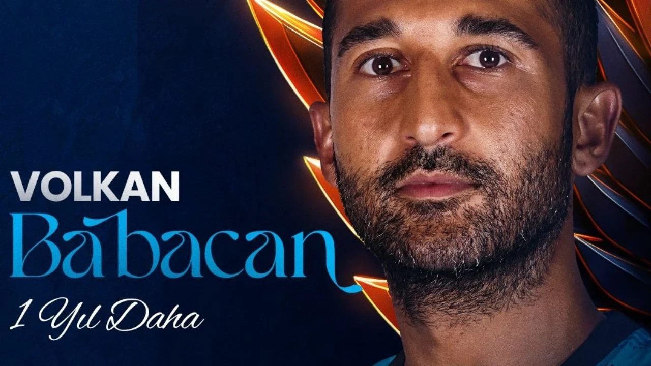 Volkan Babacan, Başakşehir'de kaldı