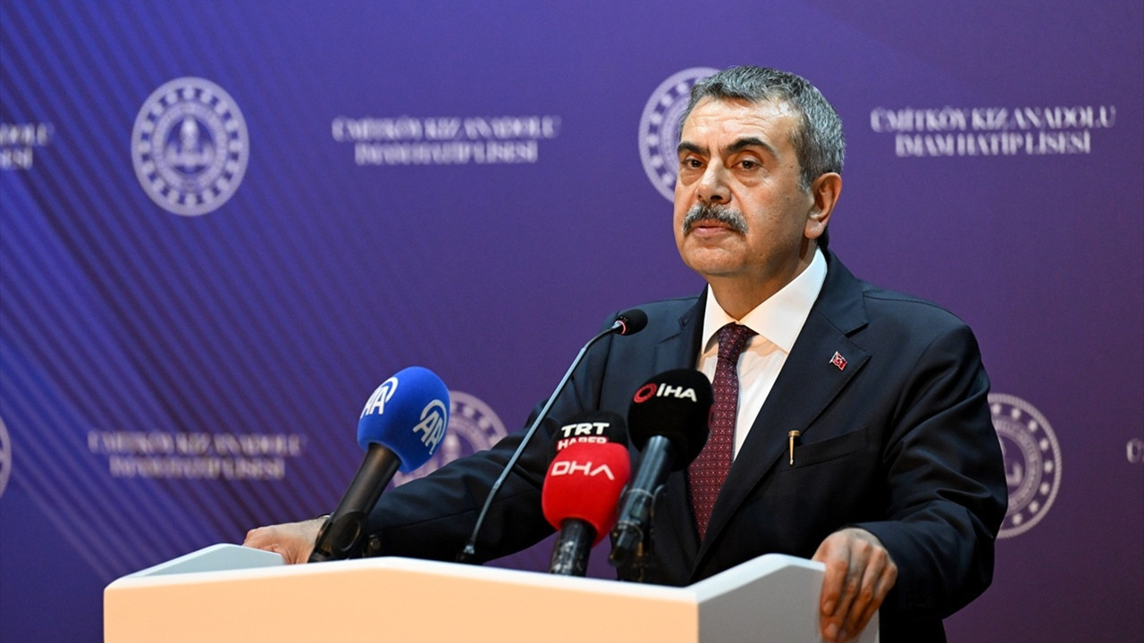 Bakan Tekin: Türkiye'de eğitimin altyapısındaki dönüşüm devrim olarak okutulacak