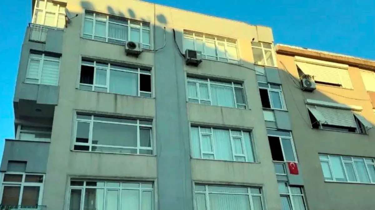 Uyku problemi yaşayan genç kadın 3’üncü kattan düşüp öldü