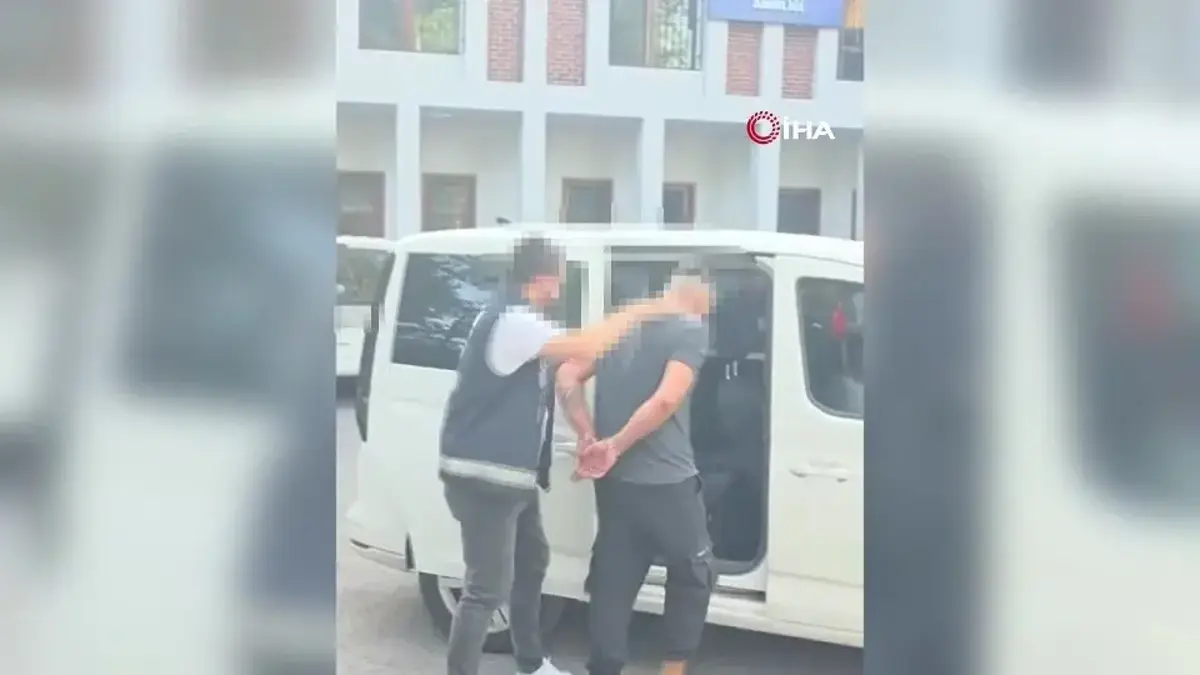 Üsküdar'da uyuşturucu tacirlerine operasyon: 2 şüpheli tutuklandı