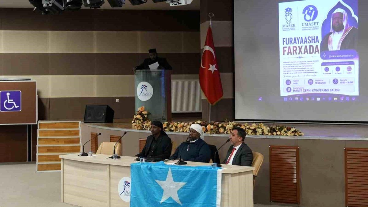 KBÜ'de uluslararası öğrenciler "Mutluluğun Anahtarı" konferansında buluştu