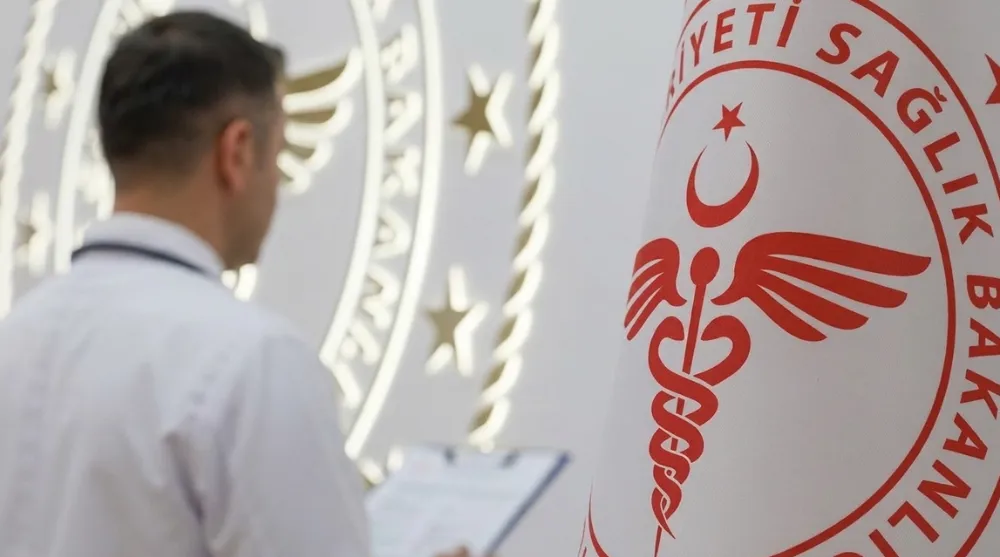 Doktoralı Diş Hekimlerine “DUS Şartı” Düzenlemesi: Sağlık Bakanlığı’ndan Yeni Yol Haritası