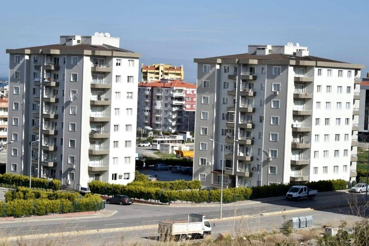 İzmir'de konut satışları mayıs ayında yüzde 30,2 azaldı