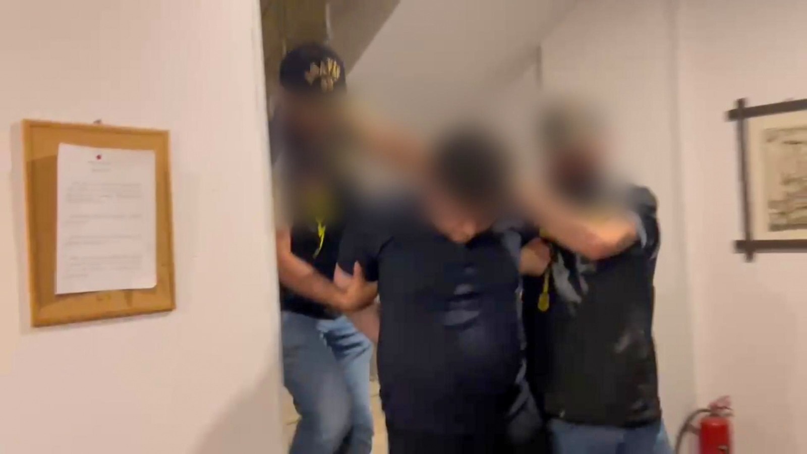 Kırmızı bültenle aranan uyuşturucu kaçakçısı Mersin'de yakalandı. MİT tespit etti, polis yakaladı