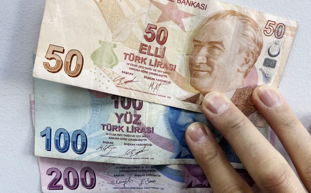 Memur Maaş Zamları Enflasyona Yine Yenildi