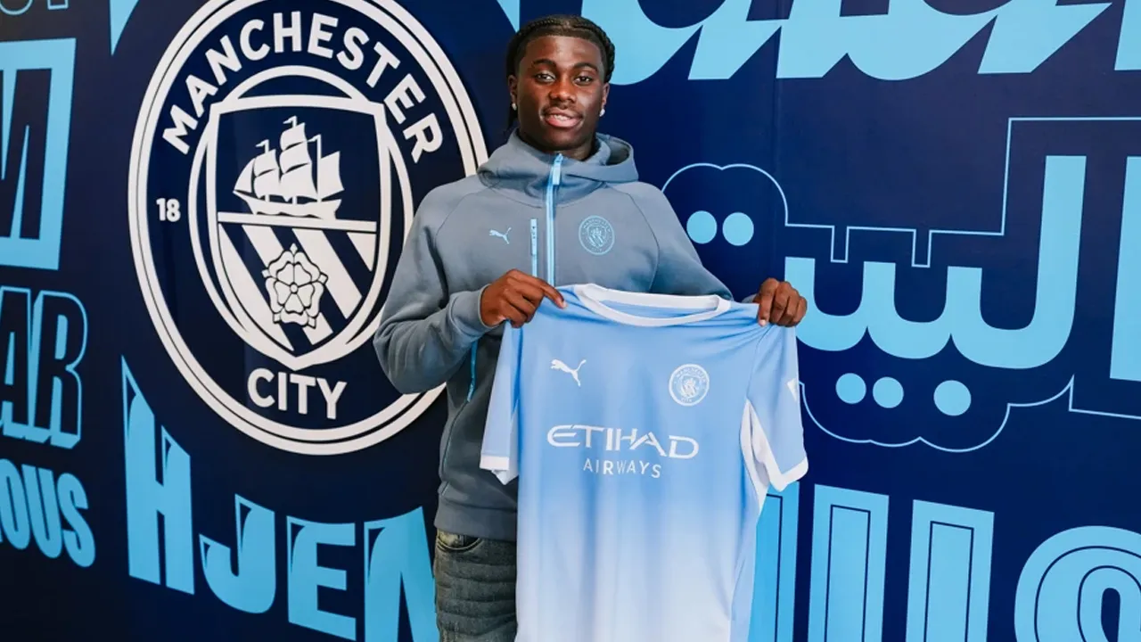 Manchester City'de transfer: 17 yaşındaki oyuncu için rakam belli oldu