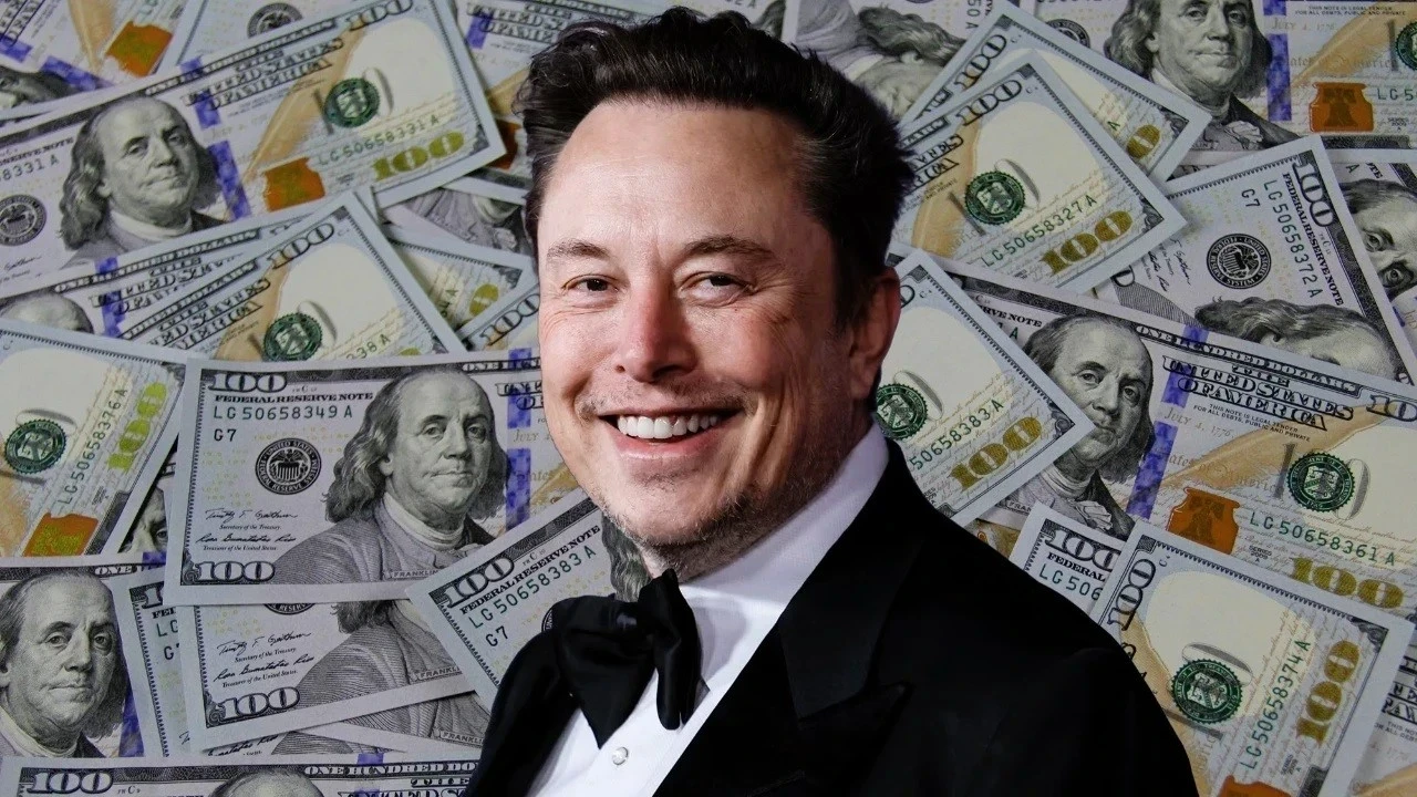 SpaceX halka arzıyla Elon Musk tarihe geçti: Dünyanın ilk trilyoneri oldu