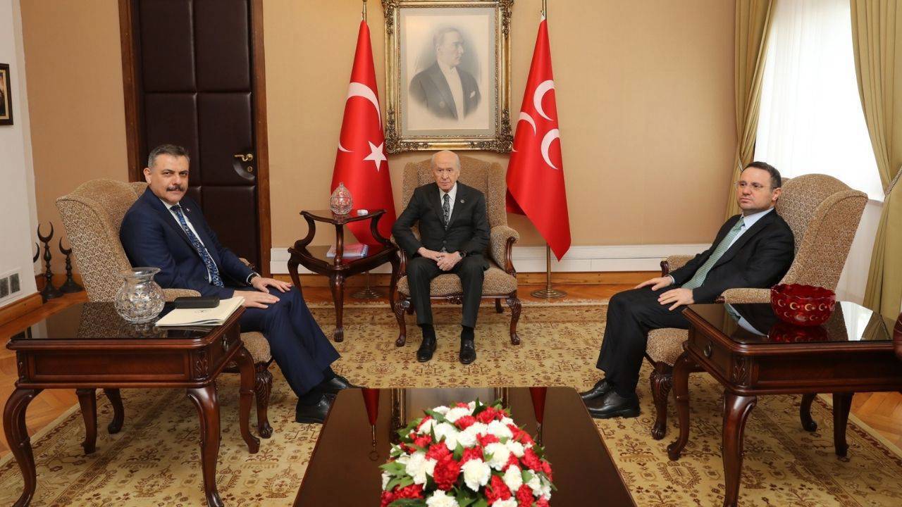 İddia: Bakanlar, süreç için hazırlanan yasa taslağını Bahçeli'ye sundu