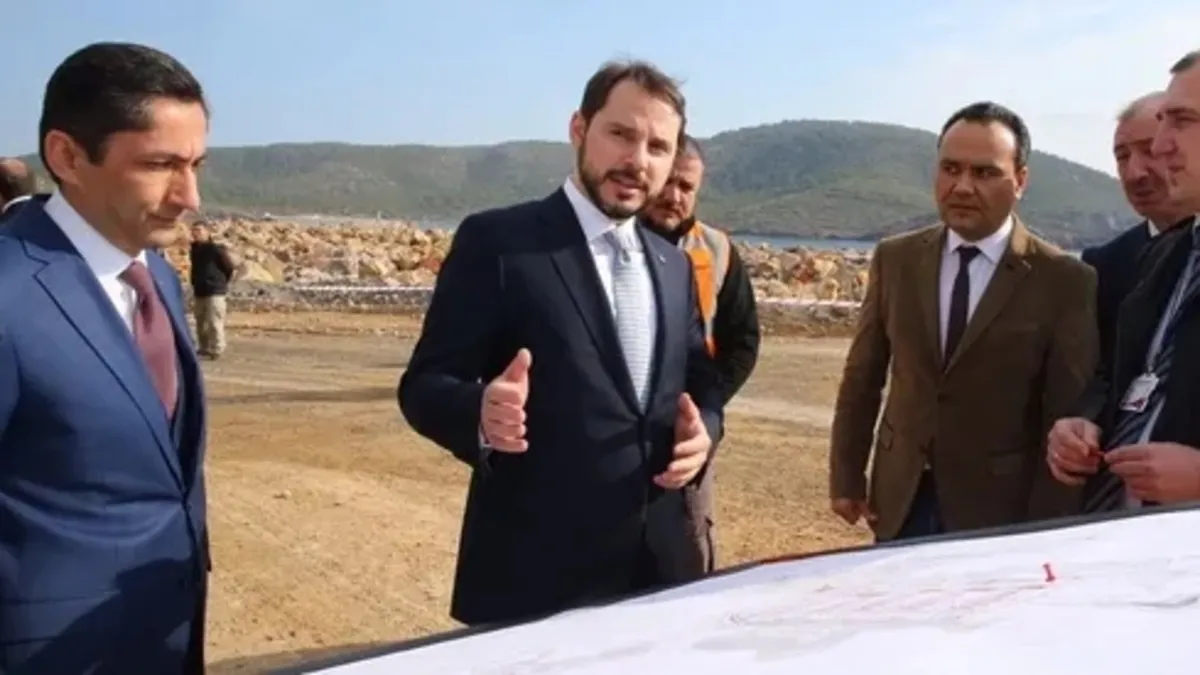 Türkiye’nin nükleer çağında tarihi eşik! Berat Albayrak'ın temellerini attığı dev projede ilk yakıt reaktöre indi