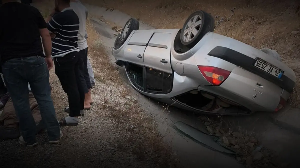 Siirt'te feci kaza: Otomobil şarampole devrildi, 3 yaralı