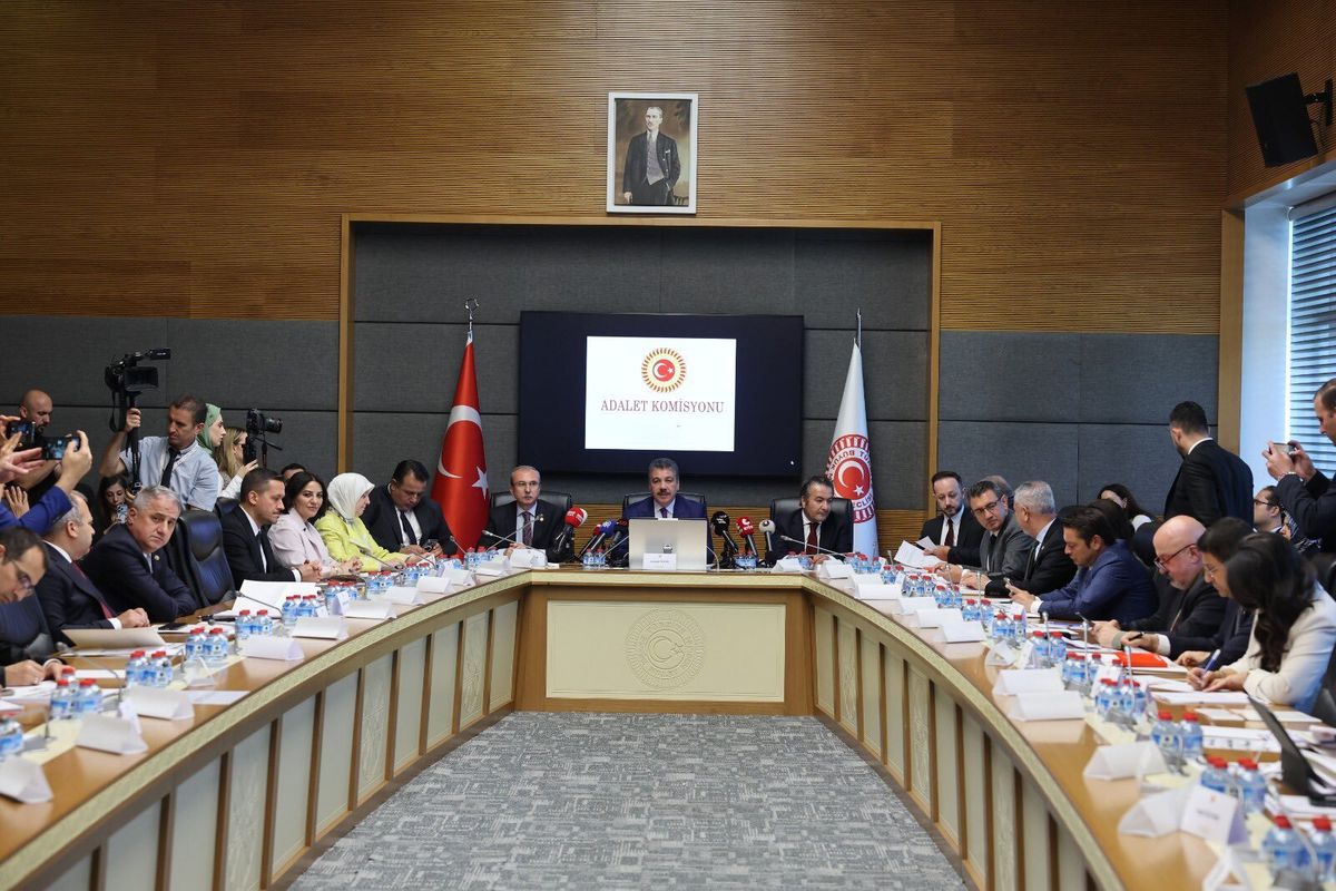 TBMM Adalet Komisyonu'nda Suça Sürüklenen Çocuklara Yönelik Kapsamlı Kanun Teklifi Görüşülüyor
