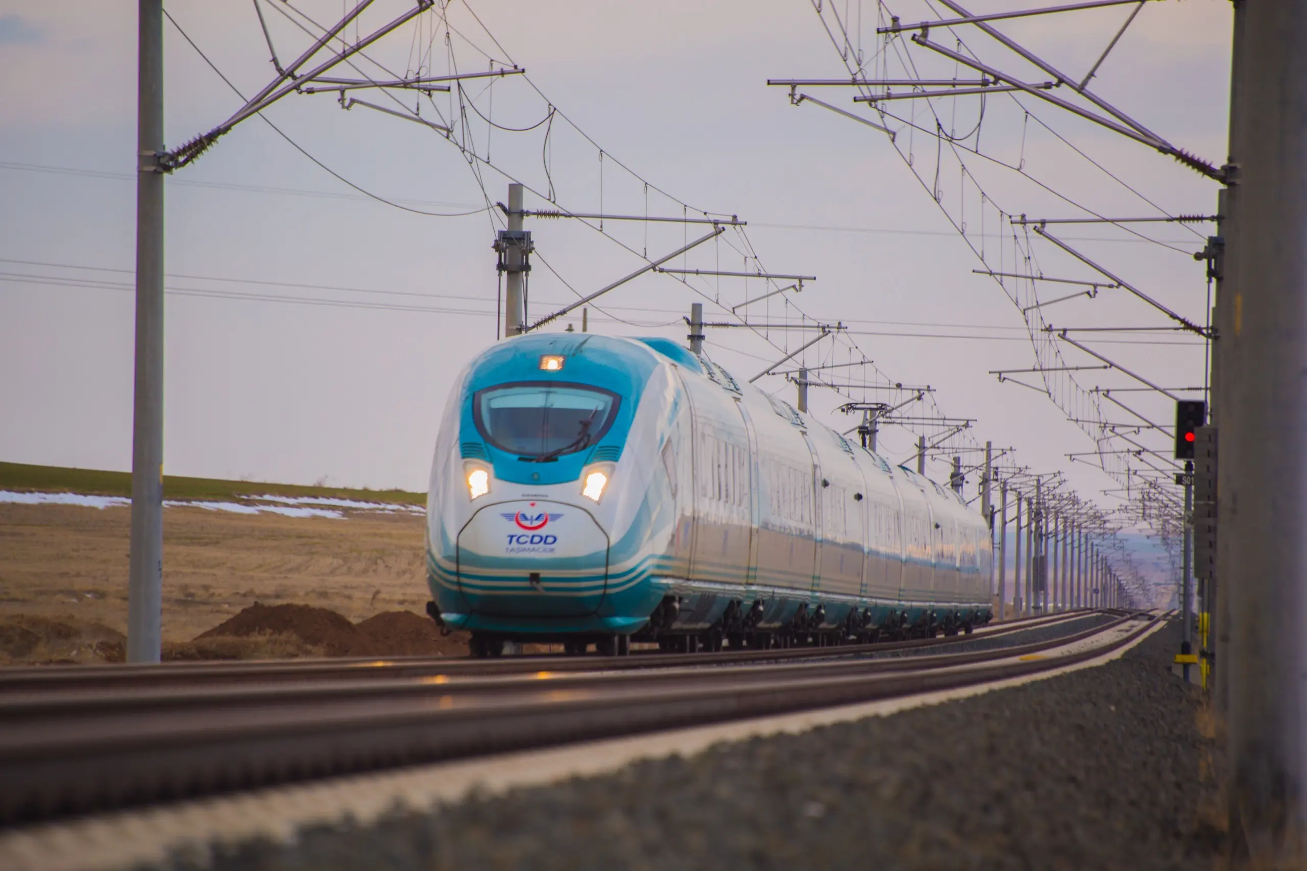 Eskişehir-İstanbul YHT hattı 12 yaşında! 62 milyon yolcuya hizmet verildi