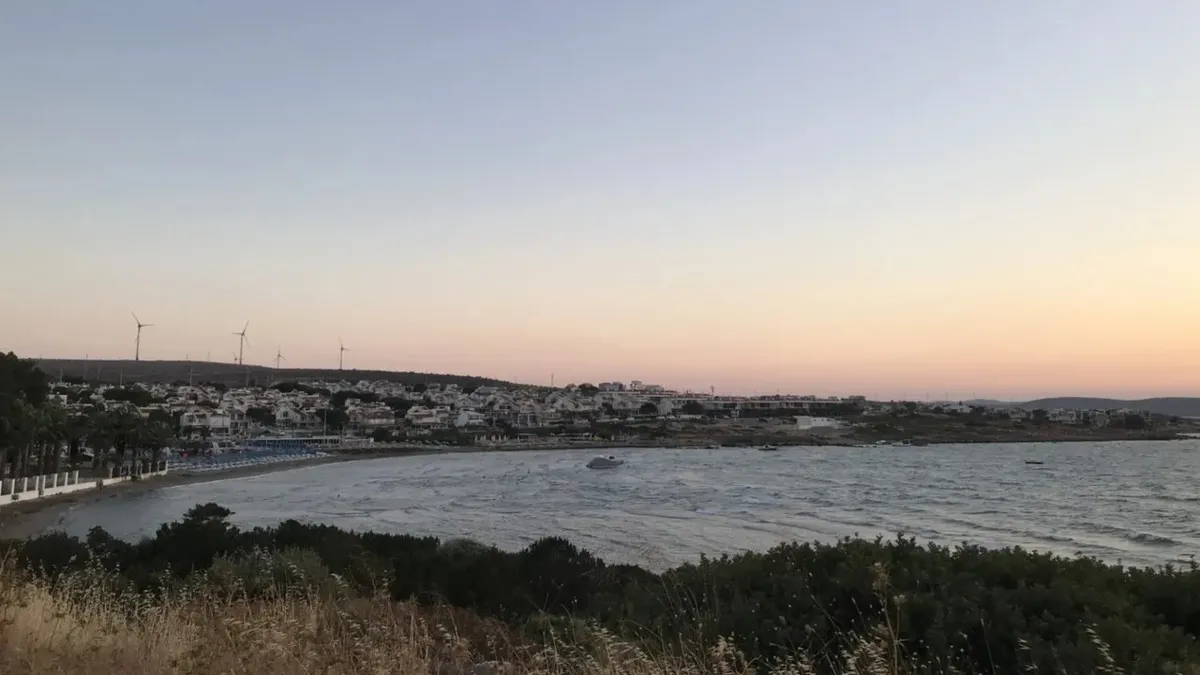 İzmir'e 1 saat mesafedeki gizli cennetler! Çeşme ve Alaçatı'nın kalabalığından kaçanlar oraya akın ediyor