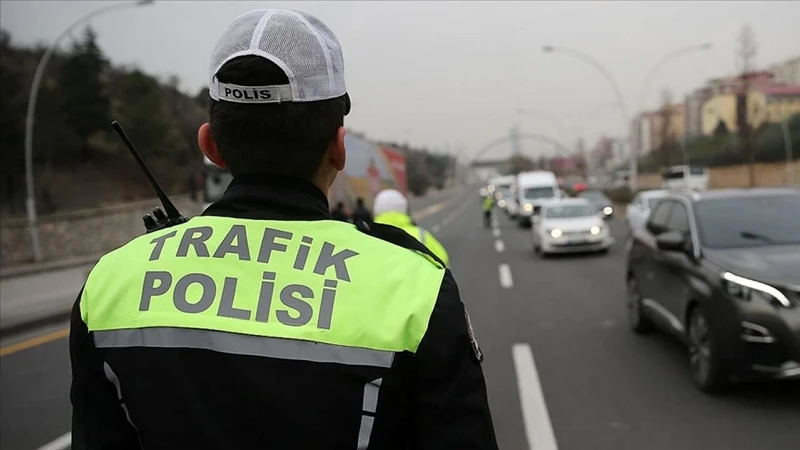 İstanbul trafiğine 'bisiklet turu' ayarı: Üç ilçede bazı yollar kapatılacak
