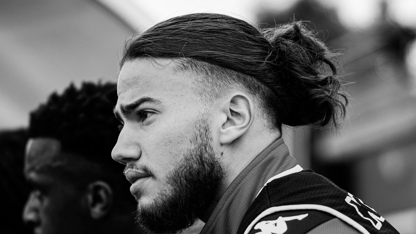 21 yaşındaki futbolcu nehirde boğularak vefat etti