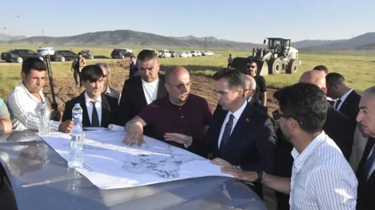 Bitlis'te ilave organize sanayi bölgesi için çalışmalar hız kazandı