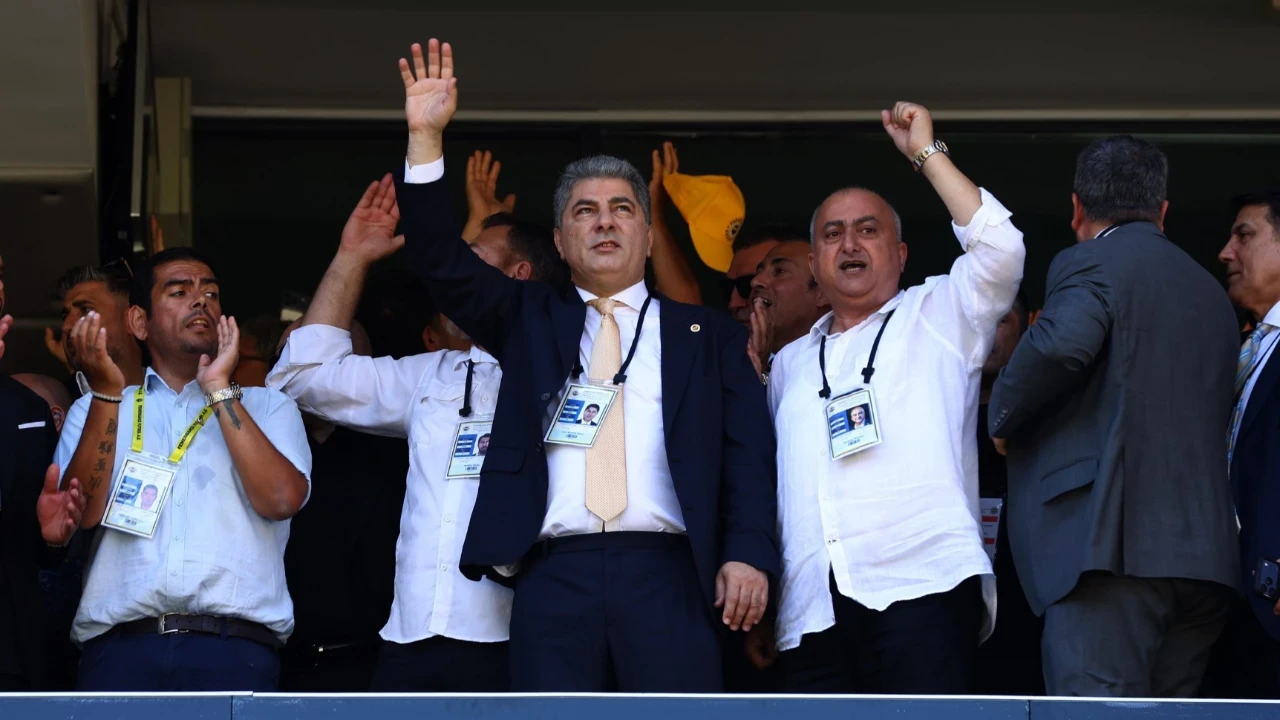 Hakan Safi'den şampiyonluk sözü: 'Hasret 13 yıla çıkmayacak'