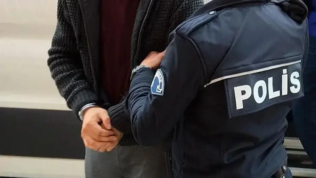 İstanbul’da zehir tacirlerine darbe! 3 şüpheli yakalandı