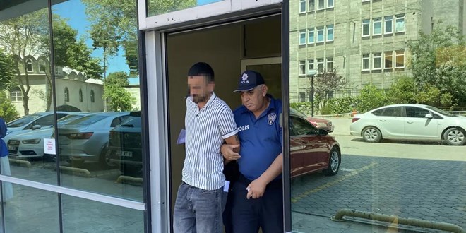 'Yanımda çöp toplayamazsın' dedi, burnunu kırdı