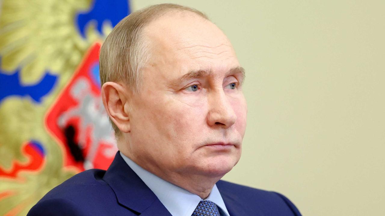 Putin, Ukrayna'yla İstanbul anlaşmaları temelinde barış müzakerelerine hazır olduklarını söyledi