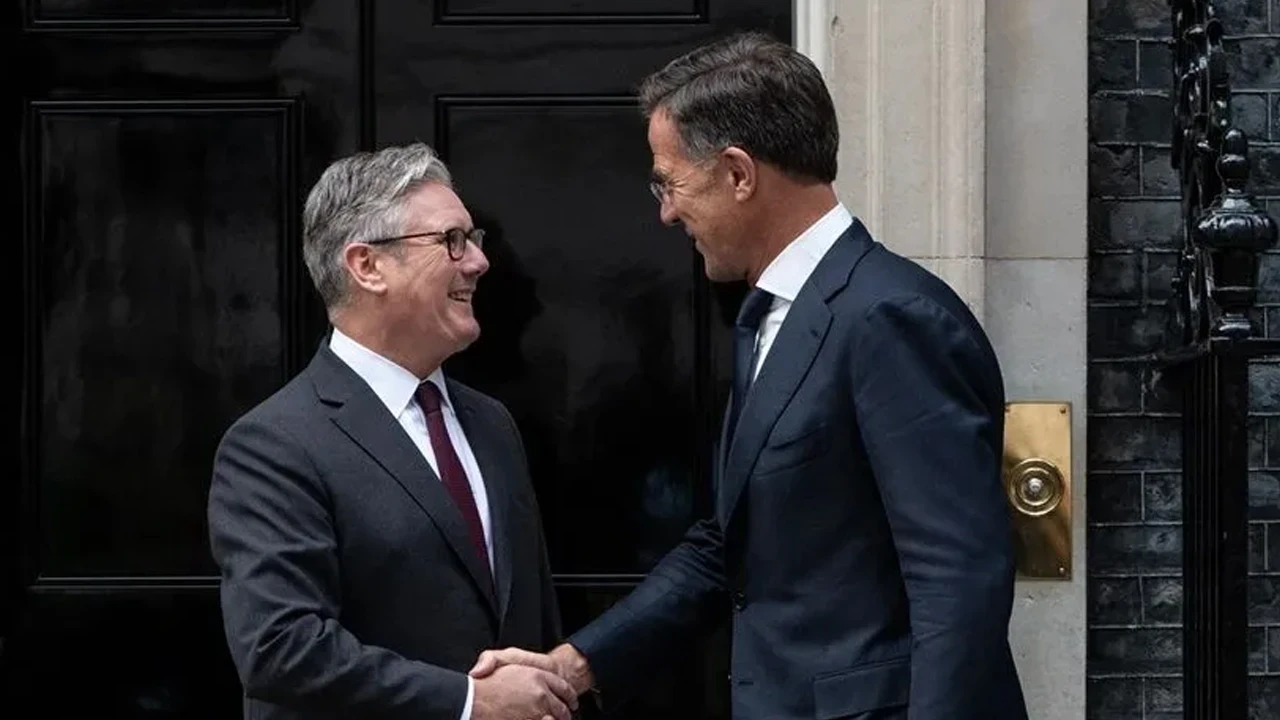 İngiltere Başbakanı Starmer, Londra'da NATO Genel Sekreteri Rutte ile görüştü