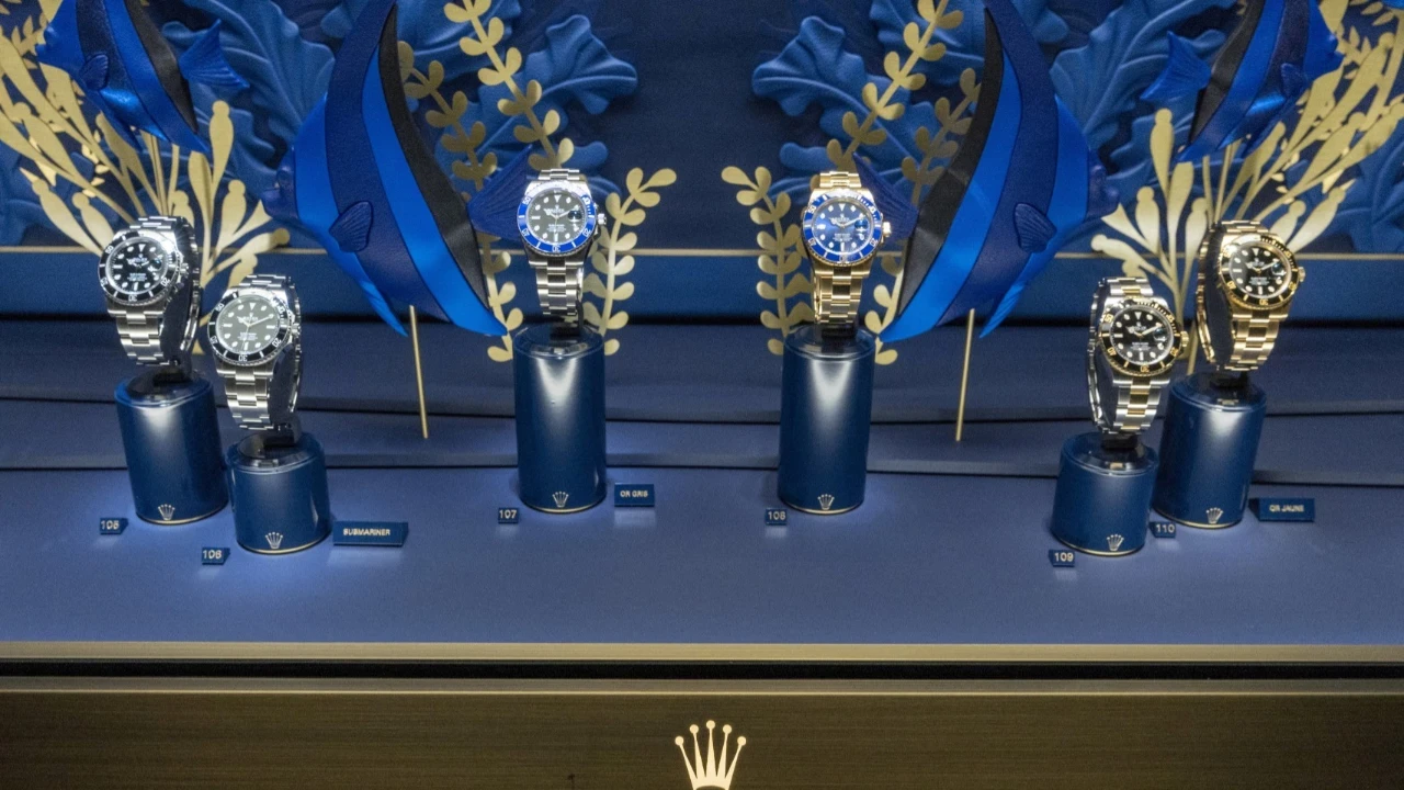 Rolex'ten saat fiyatlarına sürpriz zam