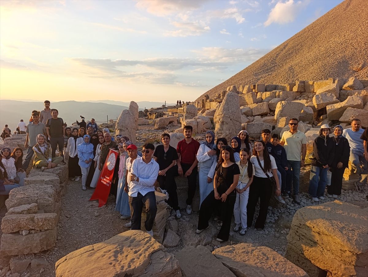 Adıyaman'da öğrenciler tarihi ve kültürel mirası yerinde tanıdı