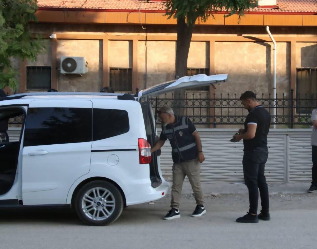 Reyhanlı'da 9 aranan şahıs yakalandı