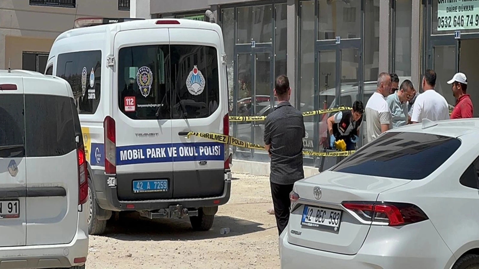 500 bin TL alacağı için emlakçıyı bacağından vurdu