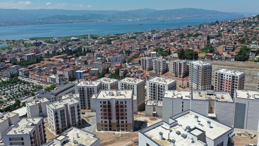 Kocaeli'de kentsel dönüşümle riskli yapılar yerini güvenli konutlara bıraktı