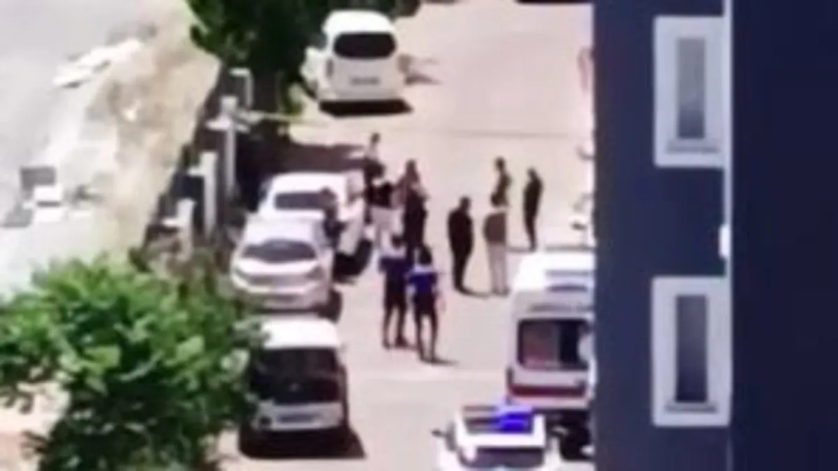 Gaziantep'te acı olay! Çocuğuyla birlikte 8. kattan atladı!