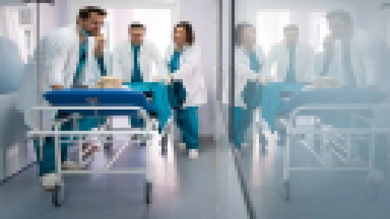 Tıp çaresiz kaldı: Doktorlar ameliyatı bıraktı: Hastayı itfaiye müdürlüğüne sevk etti