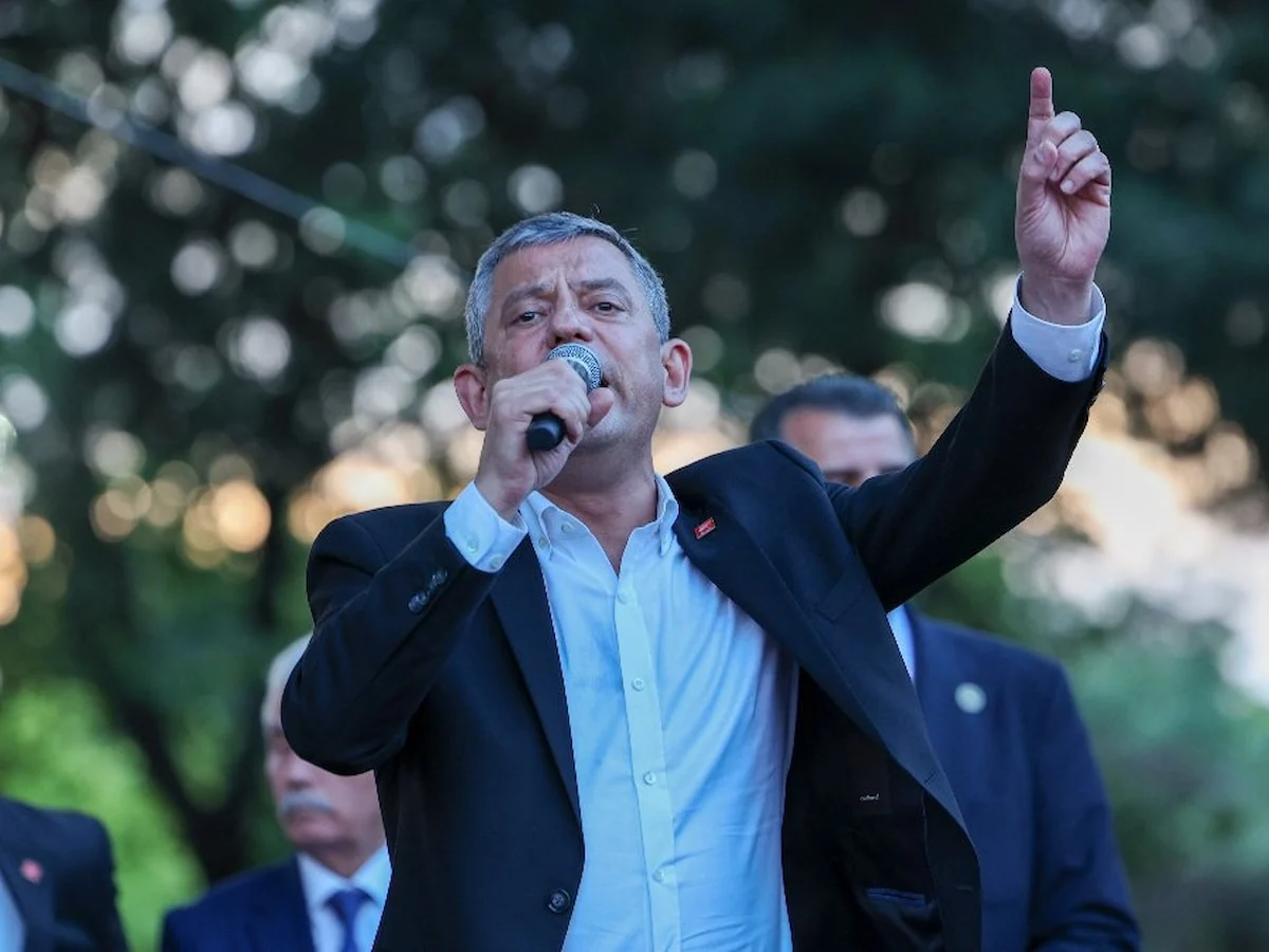 Özgür Özel: Ülkeyi yönetenleri Alevilere rızalık borcu var